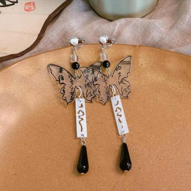 Pearl Vintage Tassel Earrings