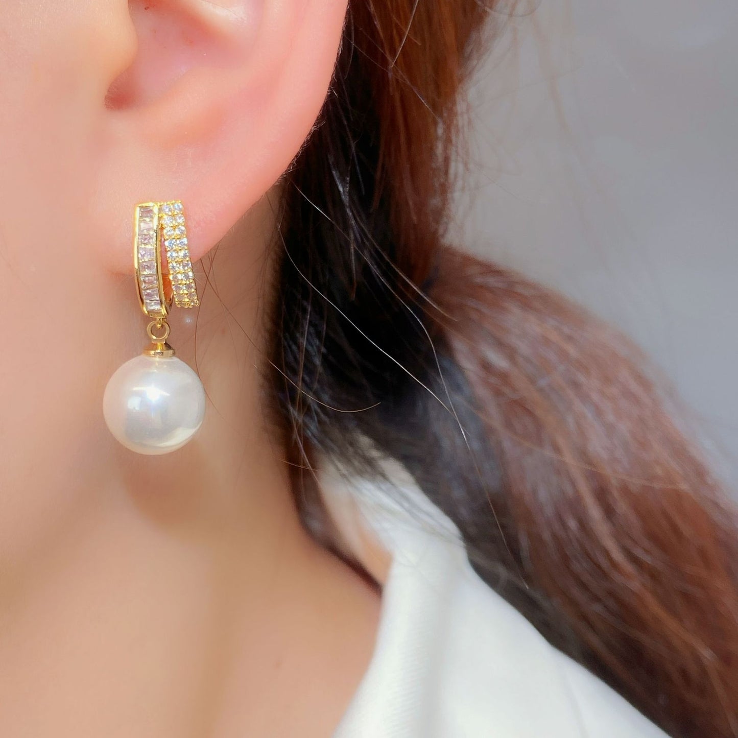 Micro Inlaid Pearls Earrings