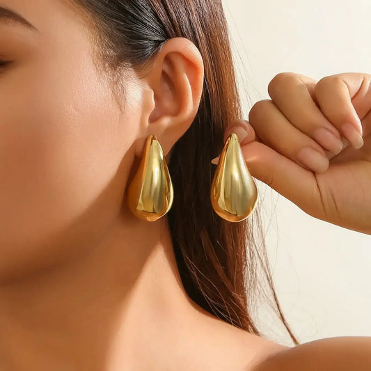 Droplet Dazzle Earrings BrightBox