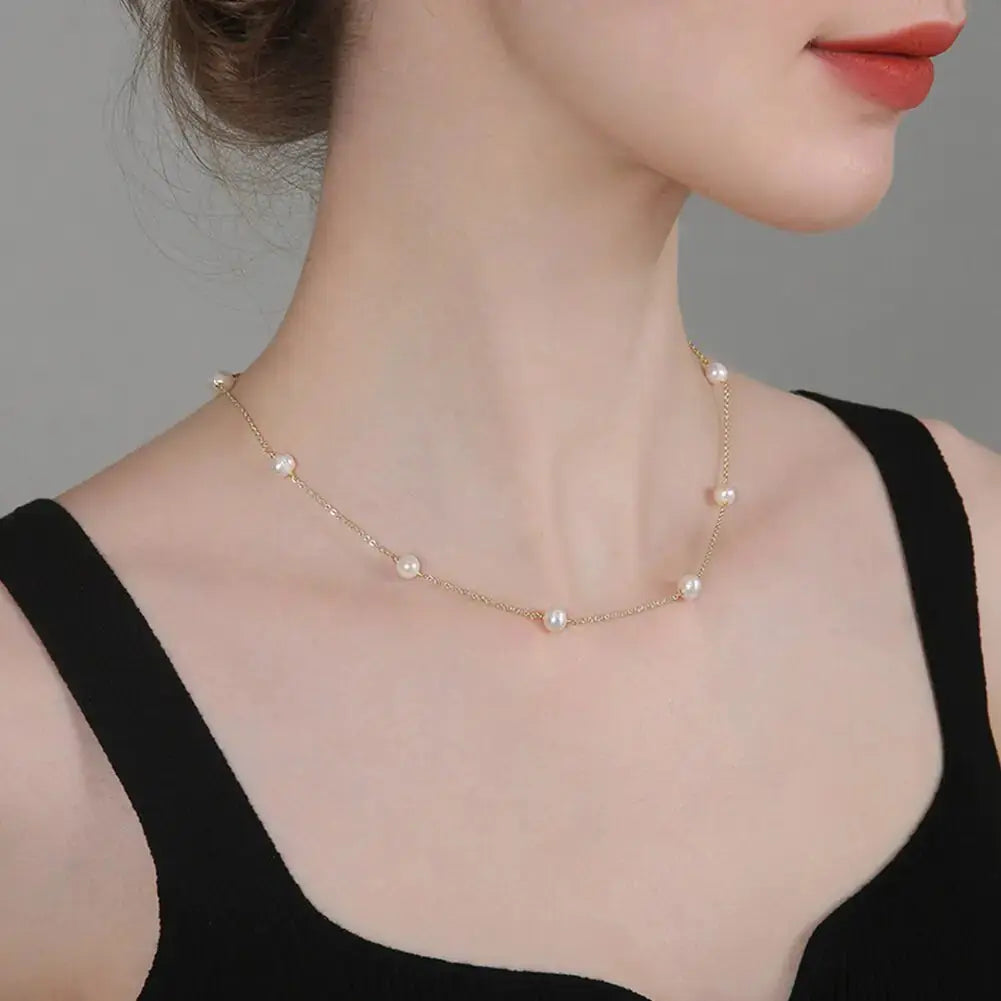 Elegant Pearl Necklace BrightBox