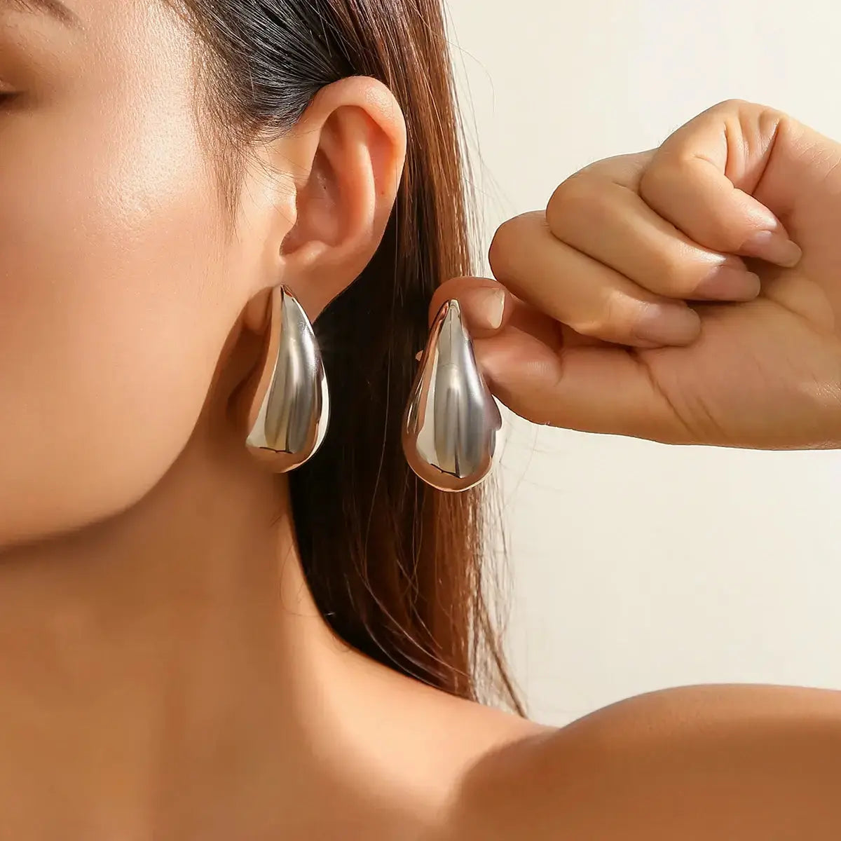 Droplet Dazzle Earrings BrightBox