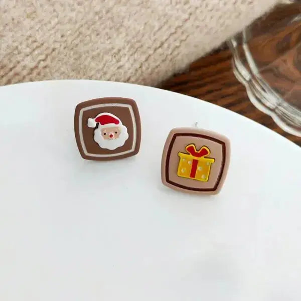 Crystal Snowflake Stud Earrings: Festive Fashion BrightBox