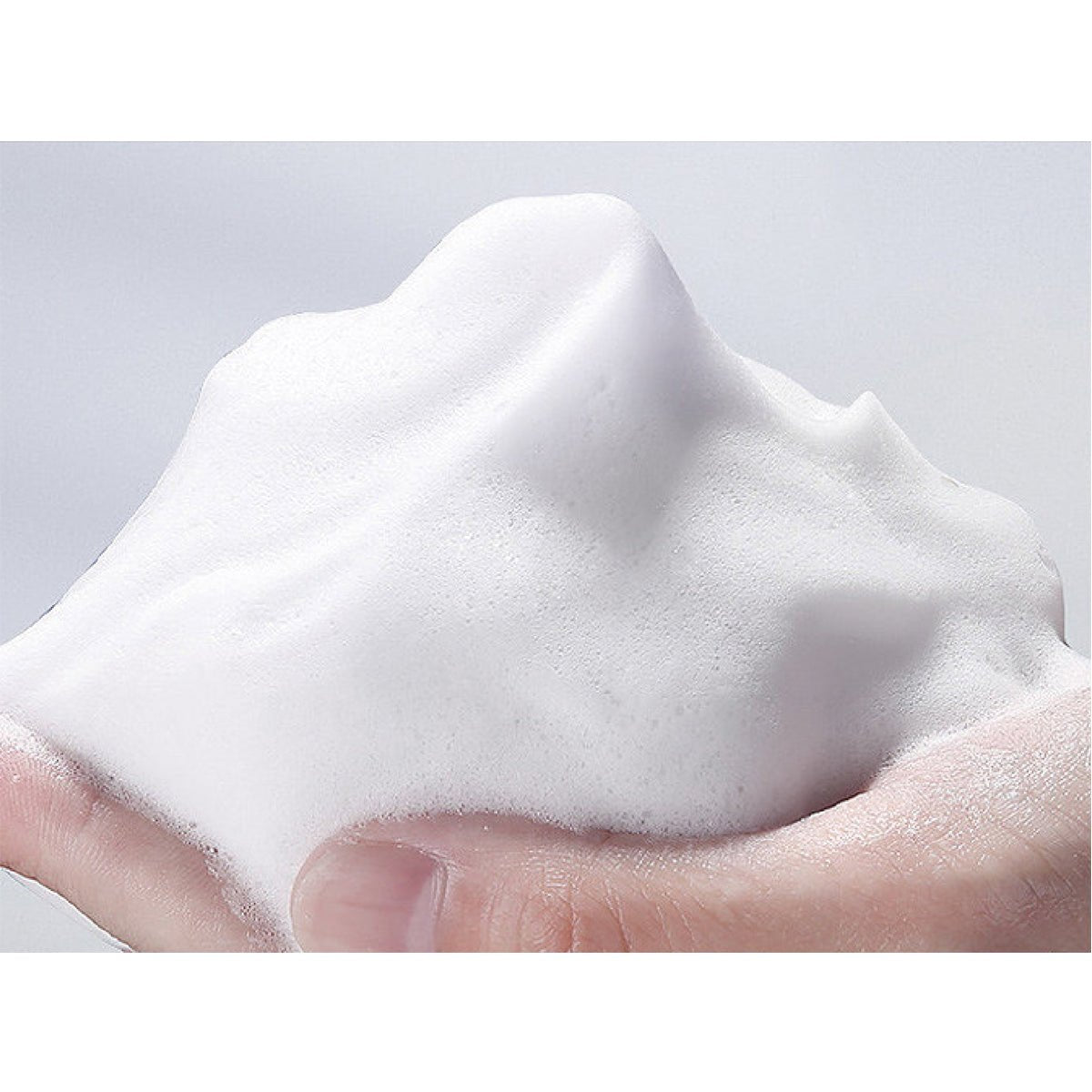 Volcanic Clay Pore Cleanser