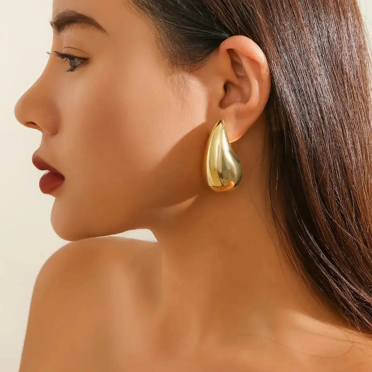 Droplet Dazzle Earrings BrightBox