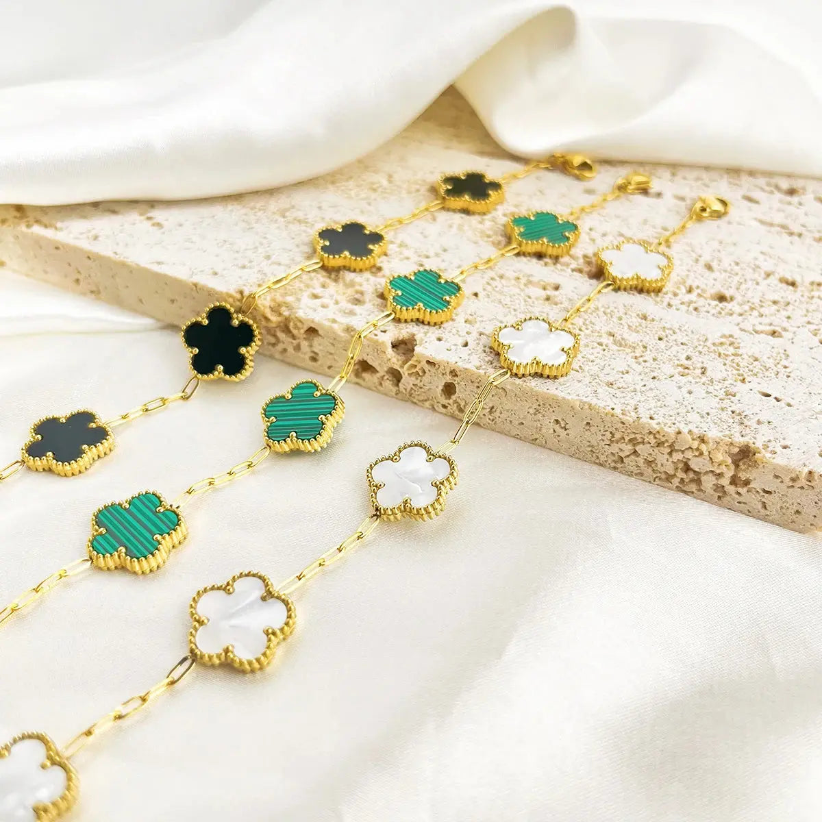 Double Side Clover Bracelet BrightBox
